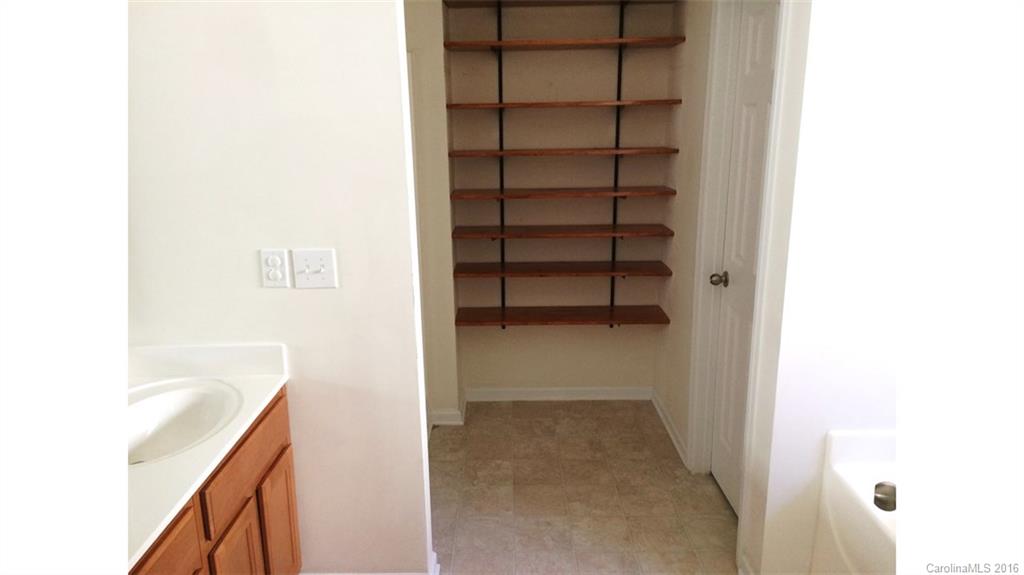 Marthas Ridge - Residential Lease