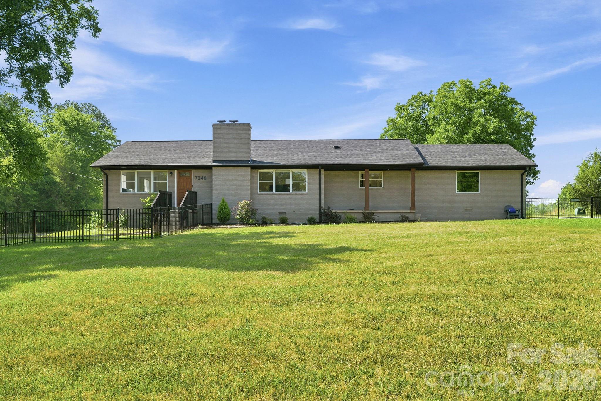 7346 Gold Hill Road
