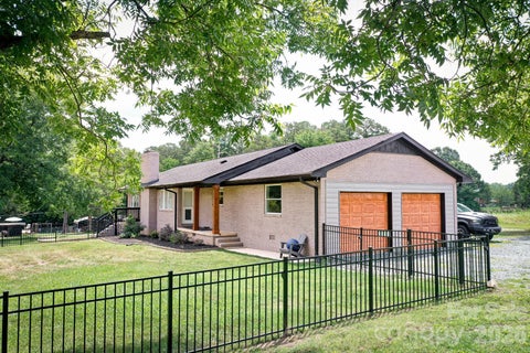 Photo of 7346 Gold Hill Road, Concord, NC 28025 (MLS # 4399936)