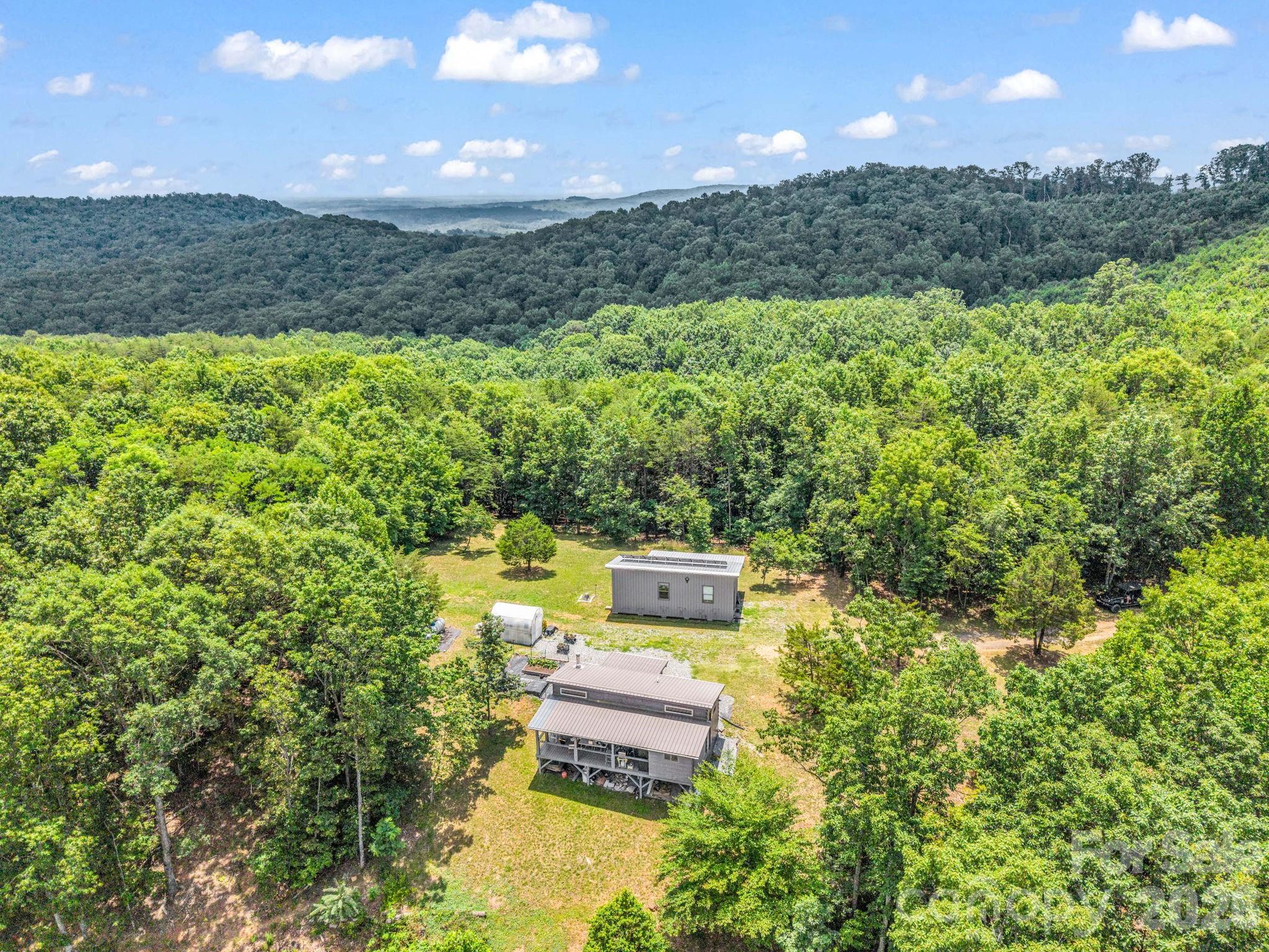 1300 Towery Trace