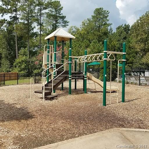 Weston Glen - Residential