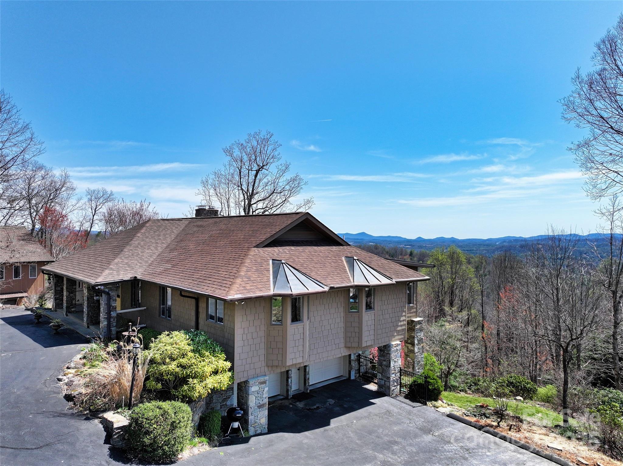 300 Roberts Drive