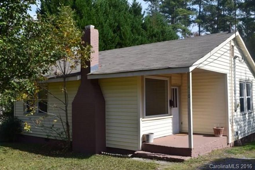 Cute as can be!  This home has a fresh coat of paint inside, beautiful hardwood floors in living area and bedrooms.  Large back yard that is partially fenced.  Roof is 3 years old, HVAC is 7 years old, hot water heater is 4 years old.  Tons of natural light in this home AND replacement windows!  Great investment property, first time homeowner or downsizing.  BA to verify schools.