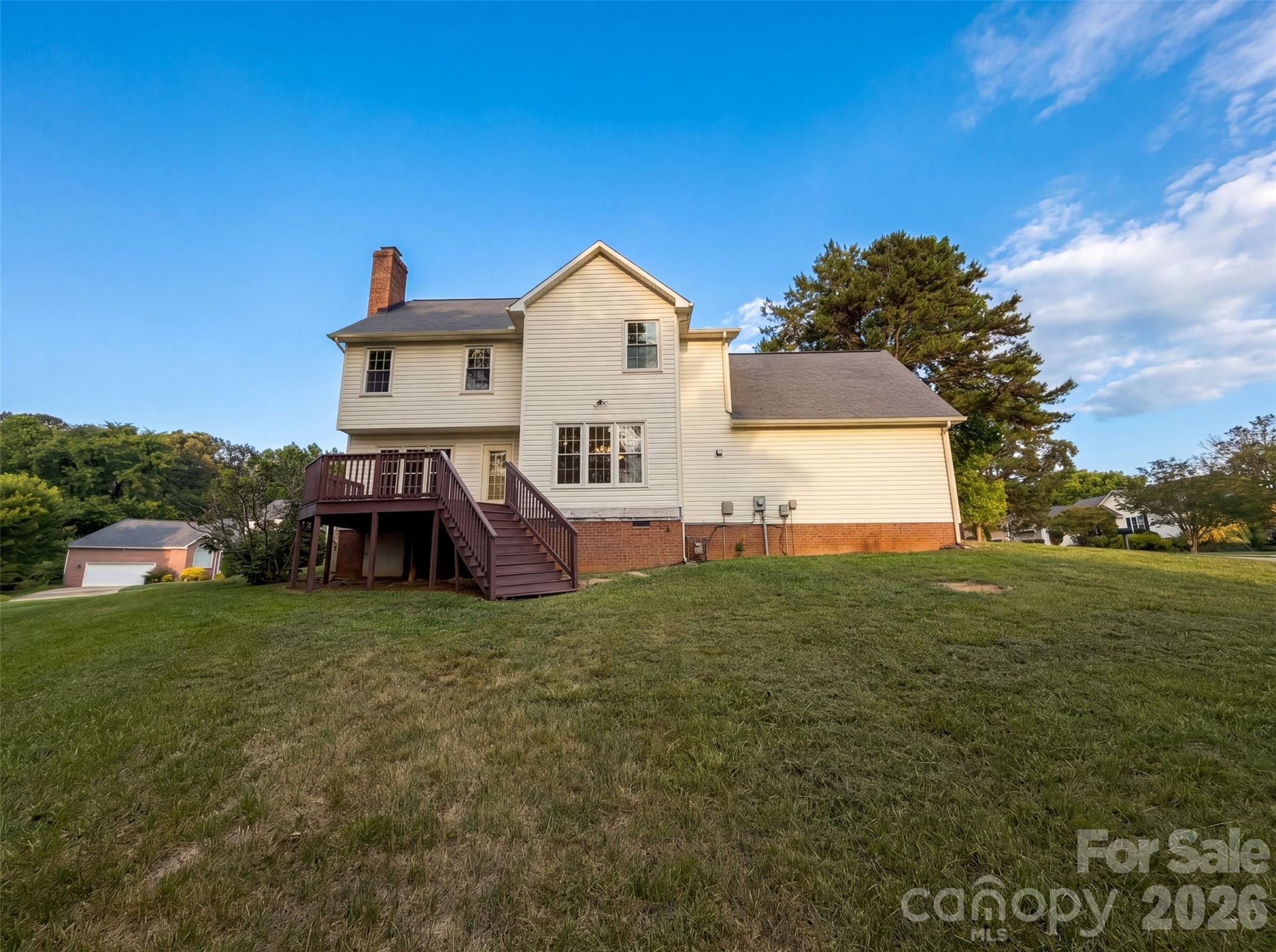 417 Vincent Court