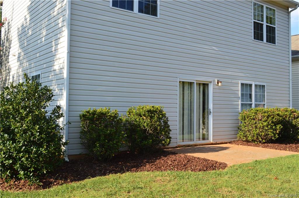 Laurel Woods - Residential