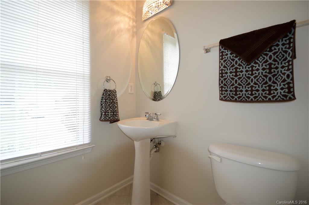 Laurel Woods - Residential