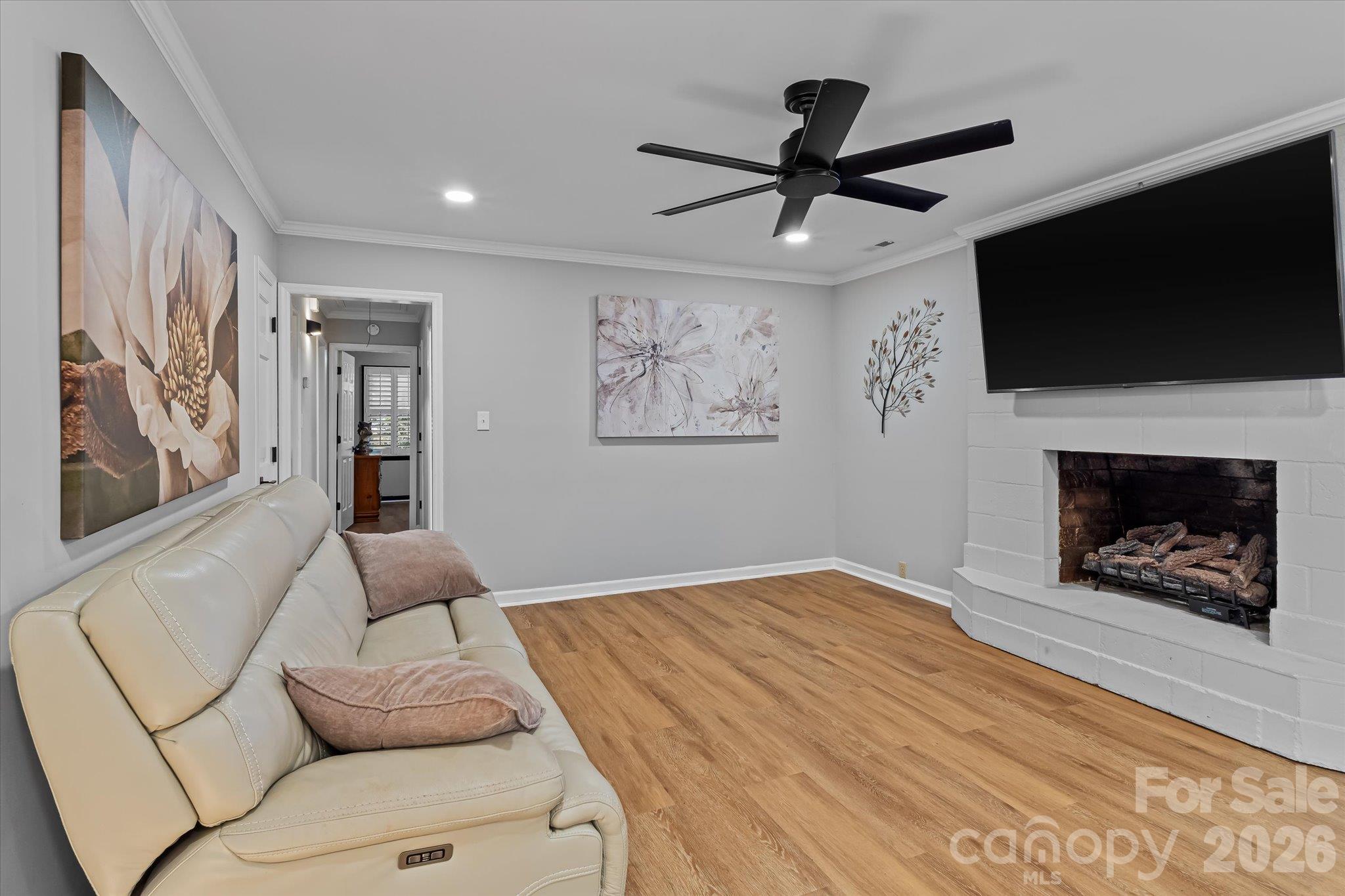 520 S Forest Lane