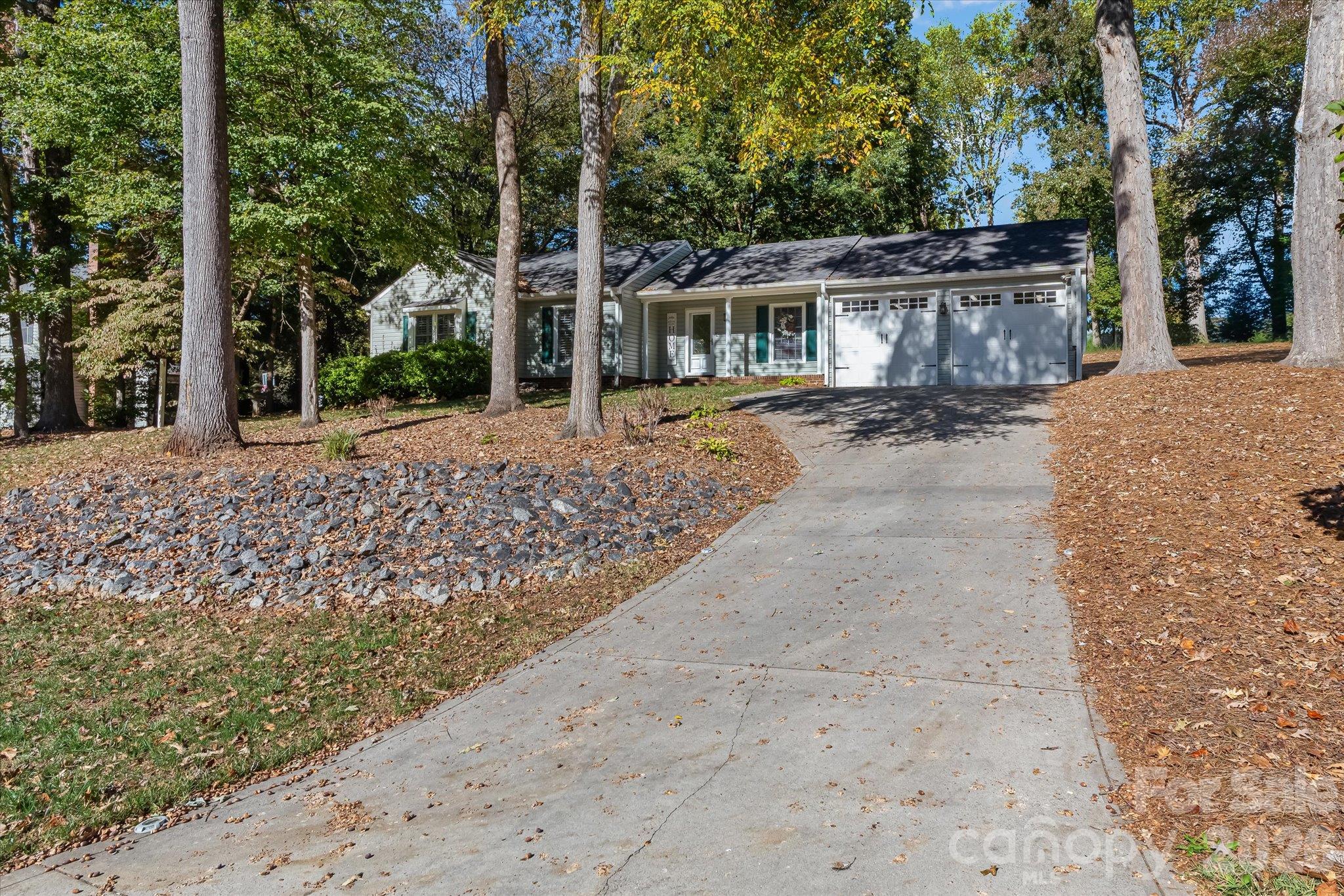 520 S Forest Lane