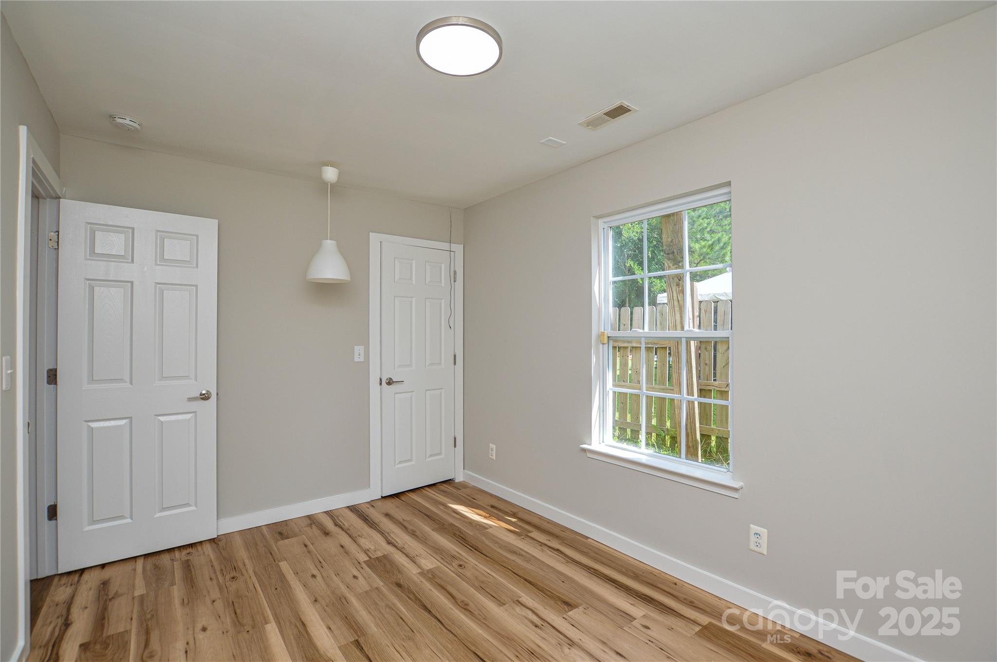 Holly Hill - Residential