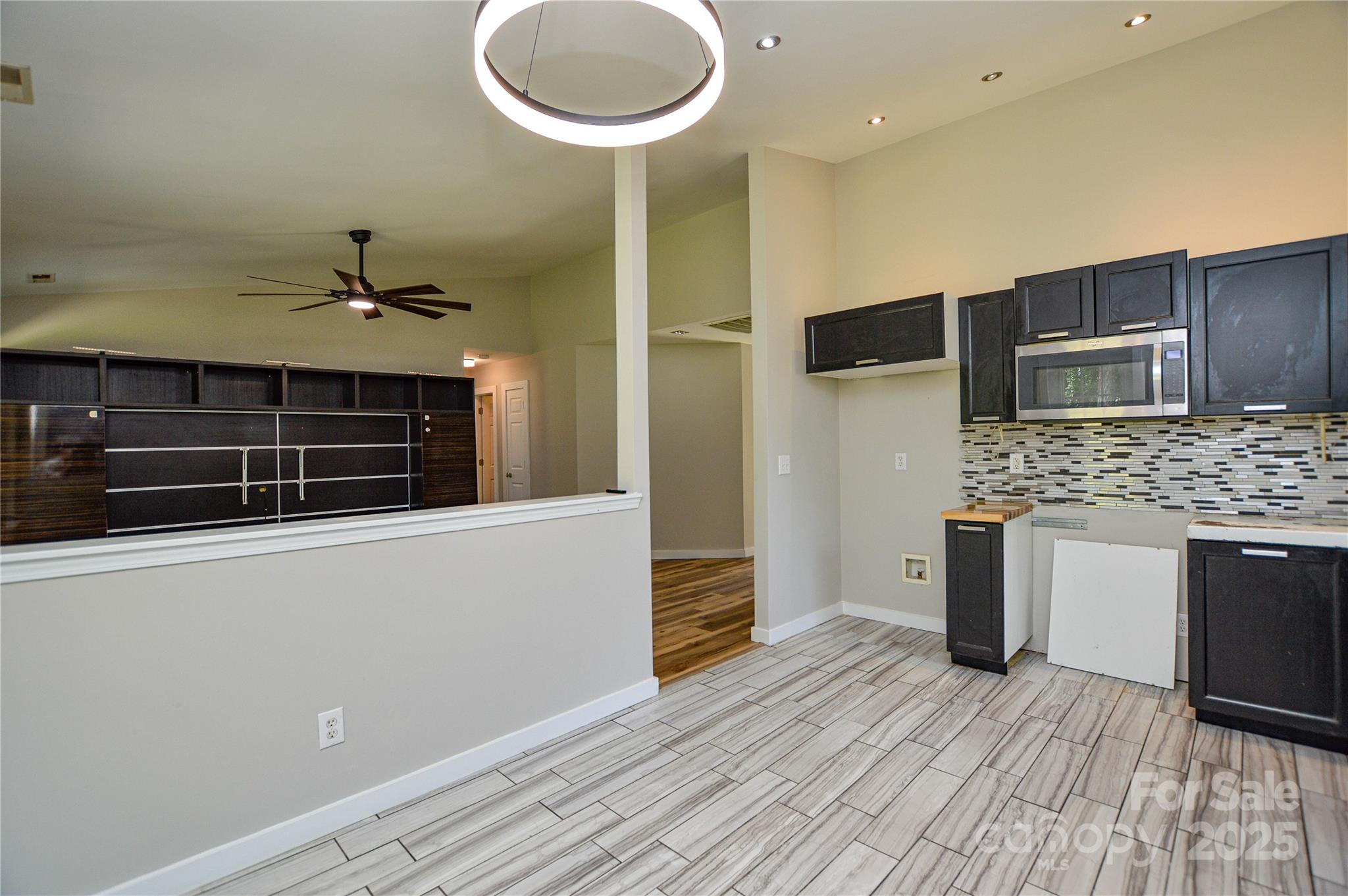 Holly Hill - Residential