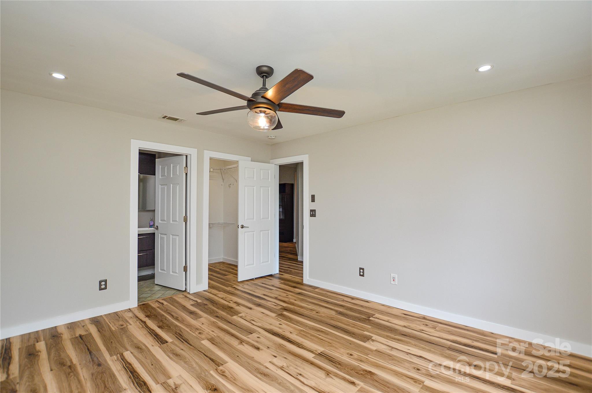 Holly Hill - Residential