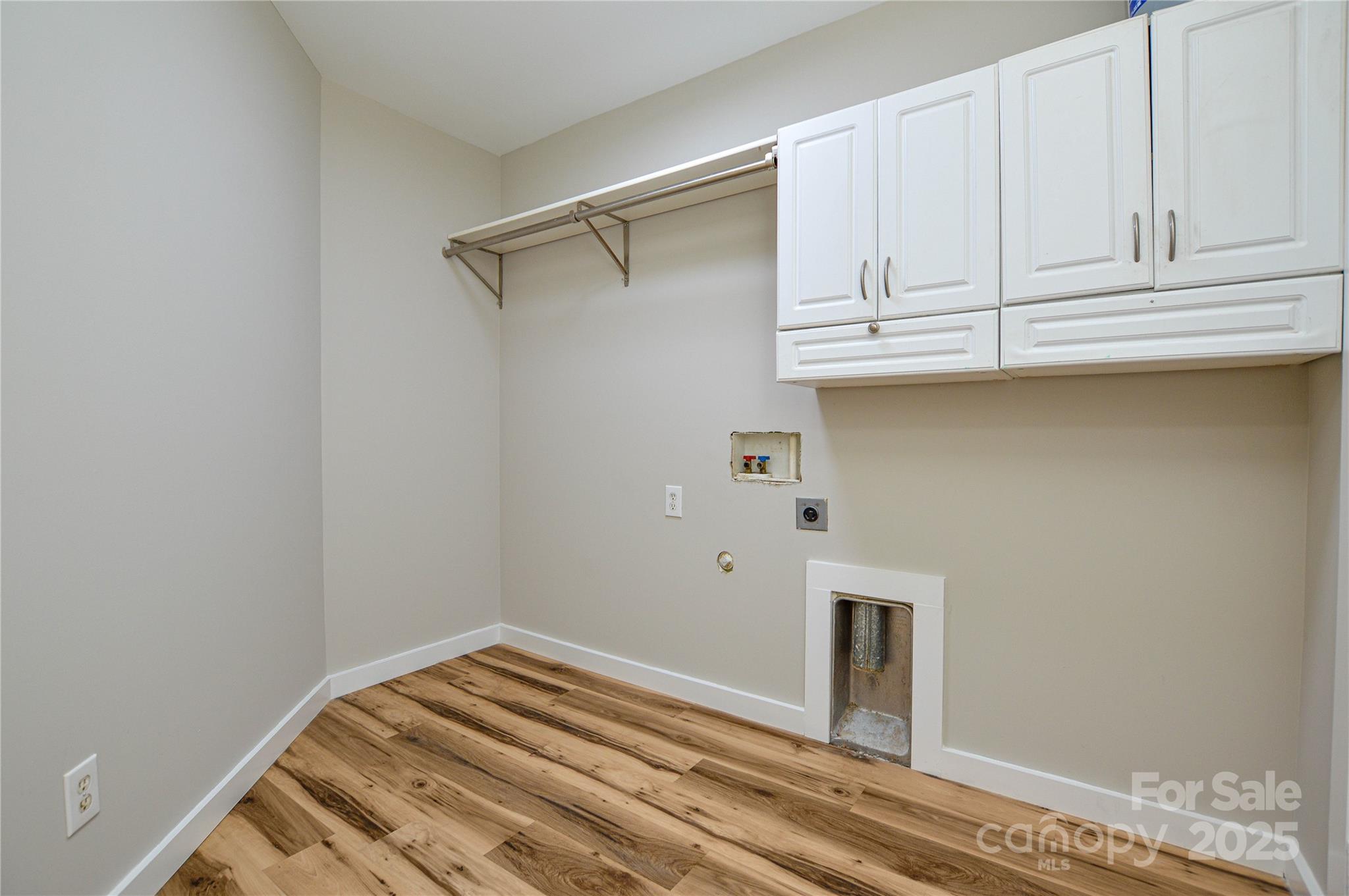 Holly Hill - Residential