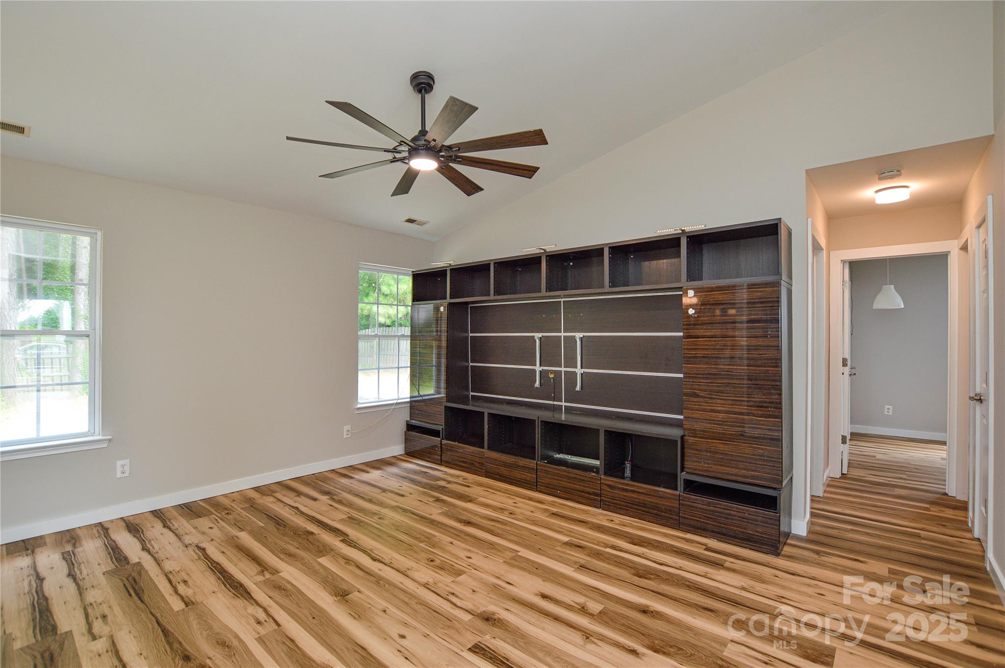 Holly Hill - Residential