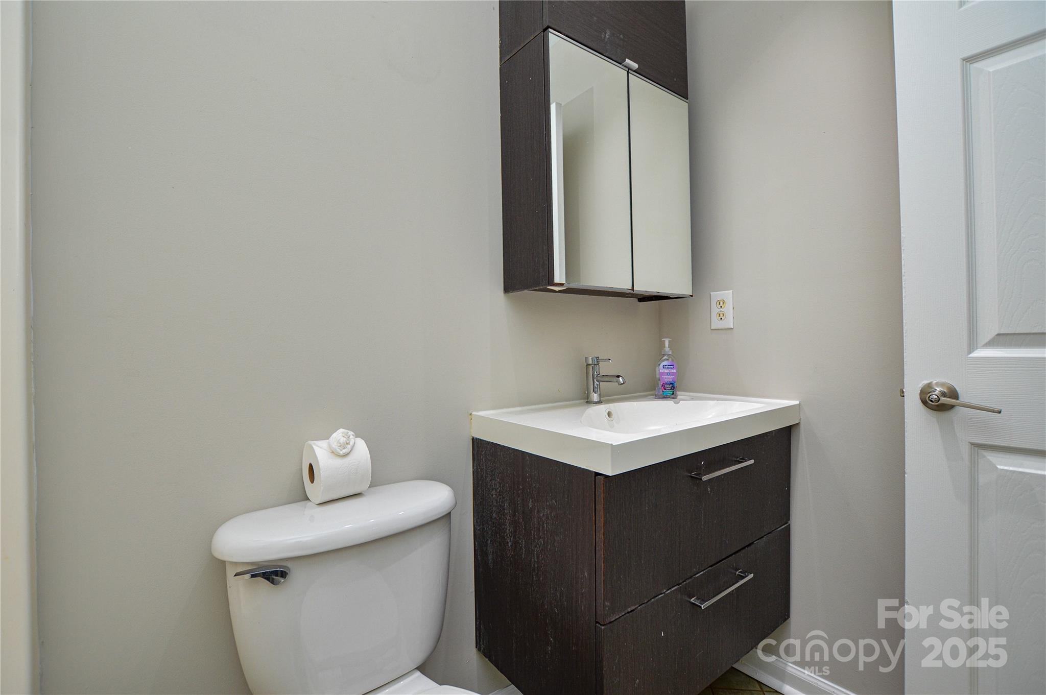 Holly Hill - Residential