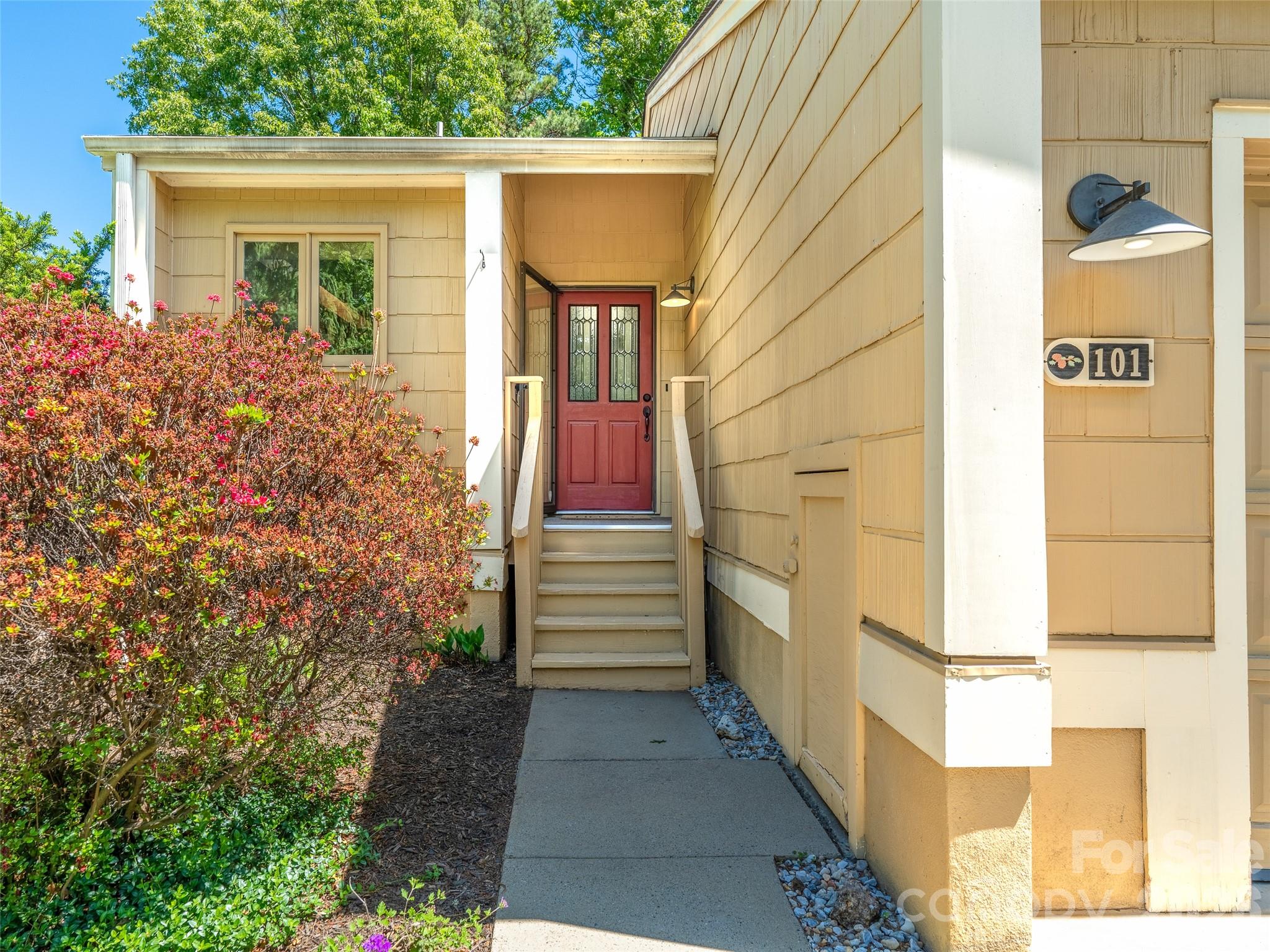 101 Beaver Ridge Road