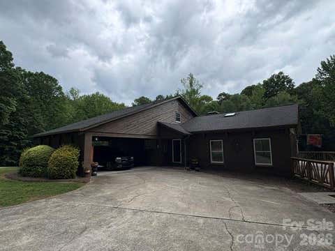 Photo of 214 Fallingwood Circle, Gastonia, NC 28056 (MLS # 4389456)
