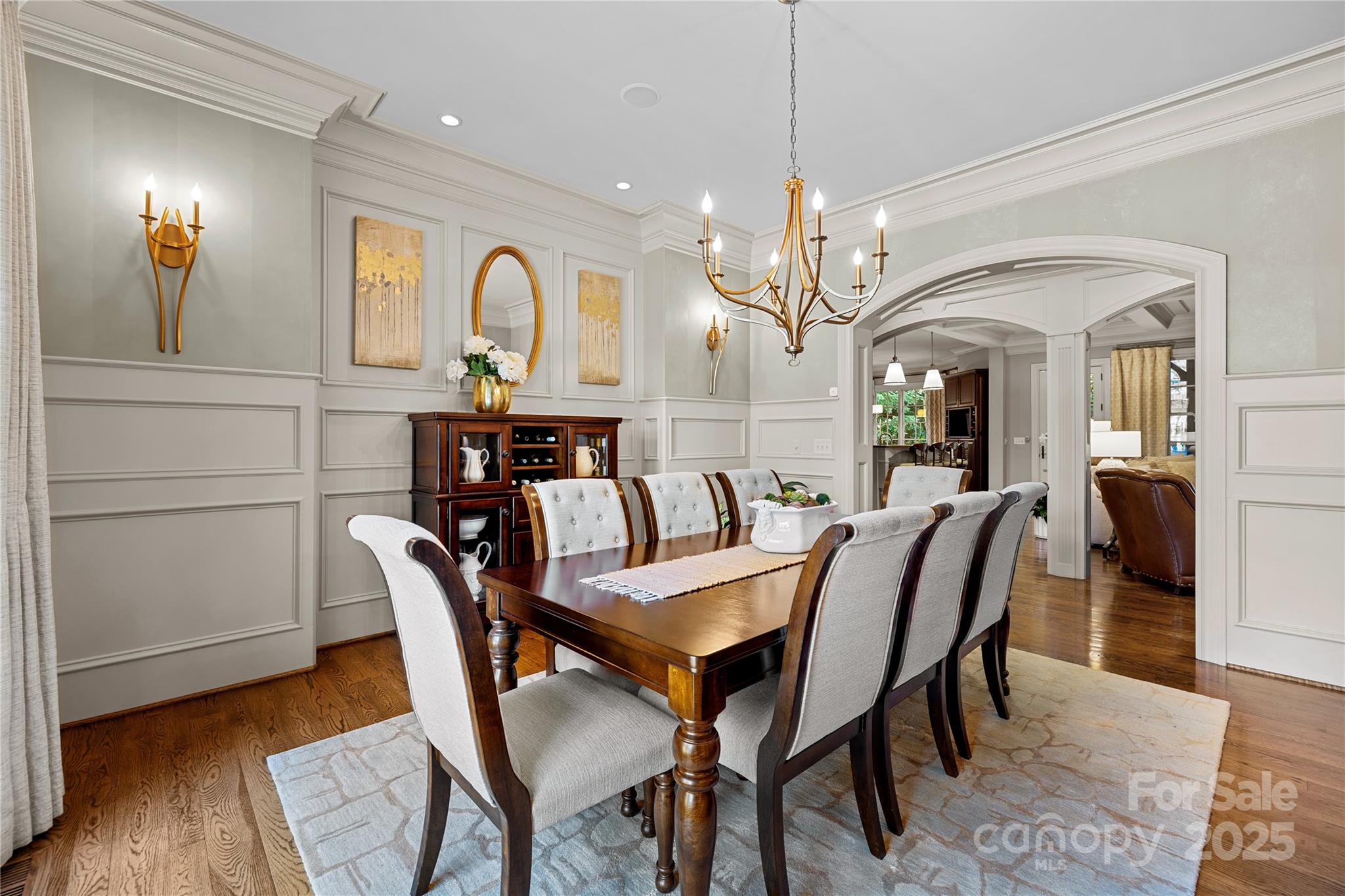 Chatelaine - Residential