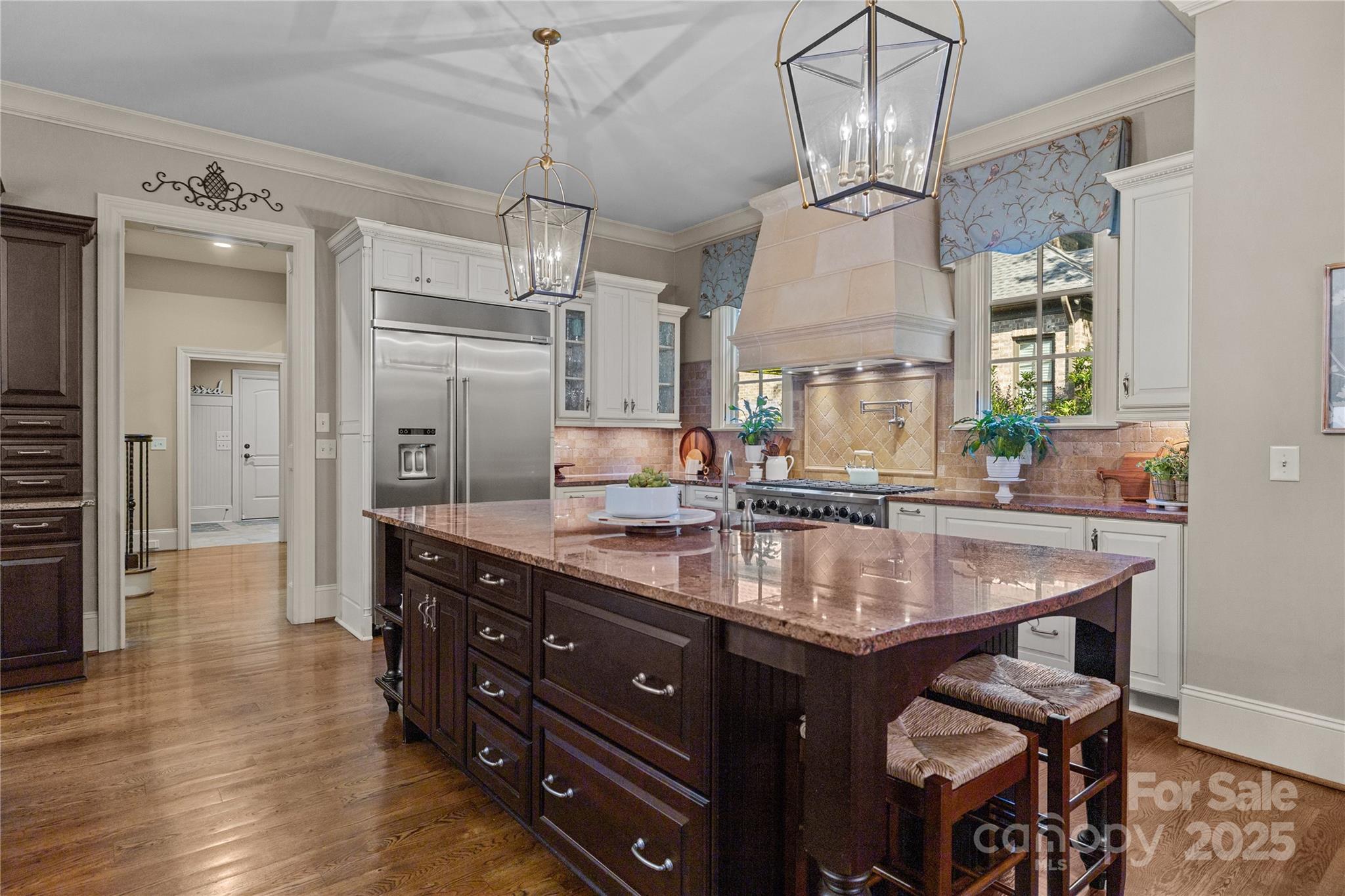 Chatelaine - Residential