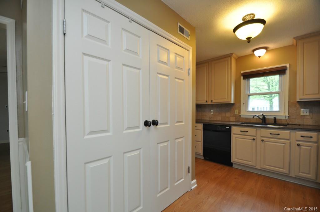 Sardis Woods - Residential