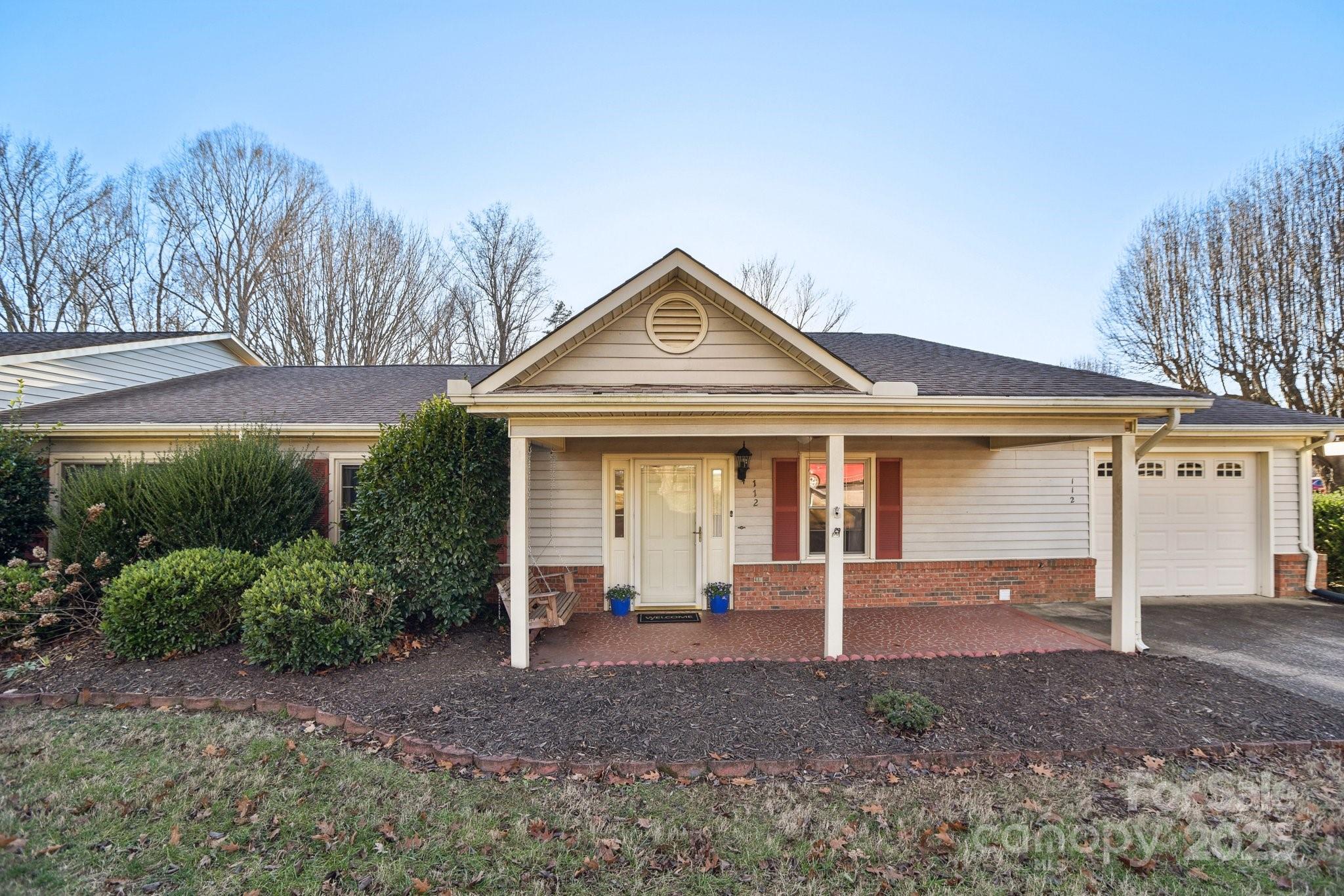 112 Holly Court