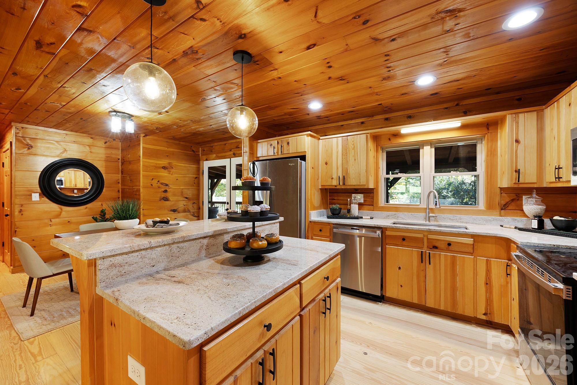 926 Cross Creek Drive