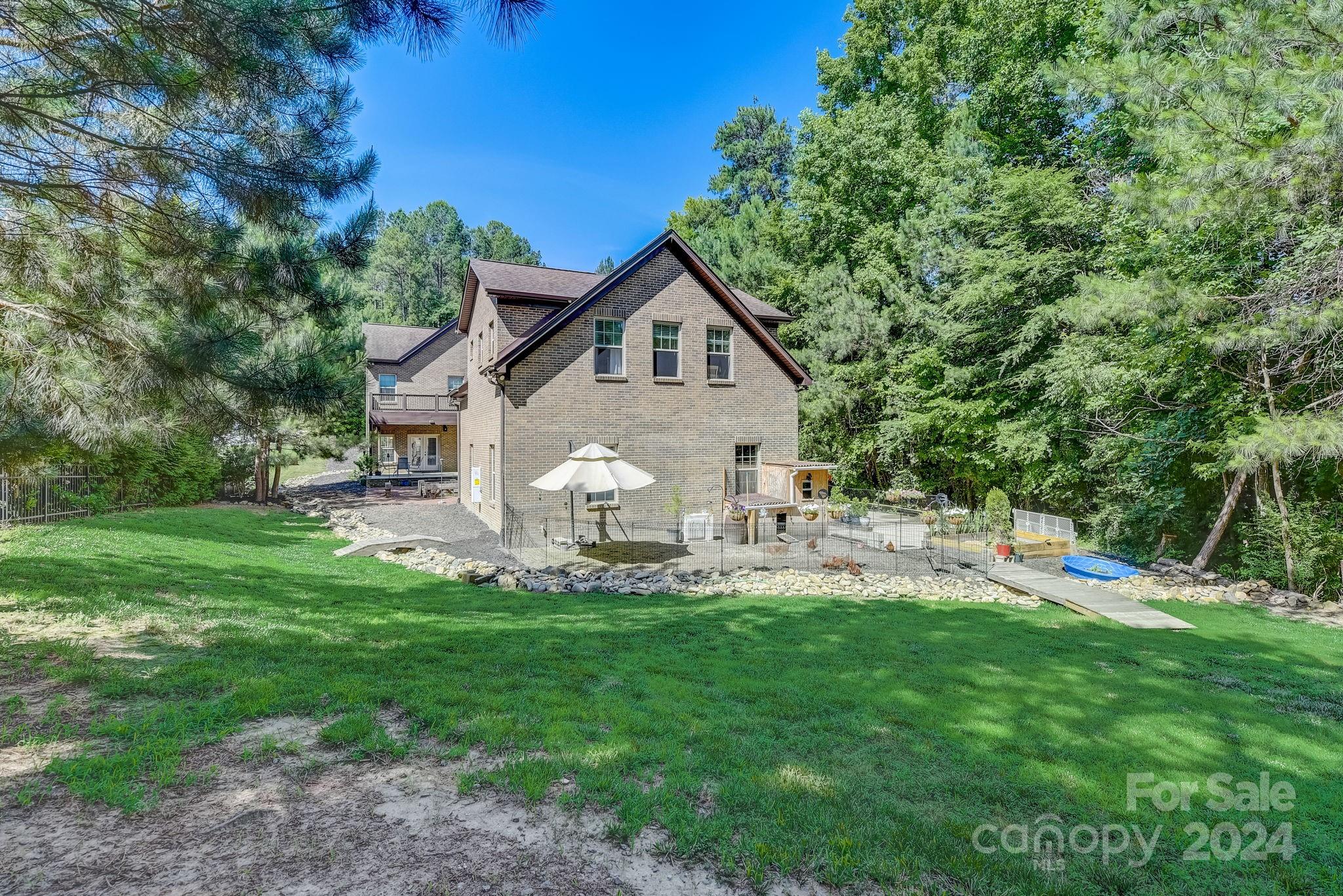 Palm Tree Cove - Residential