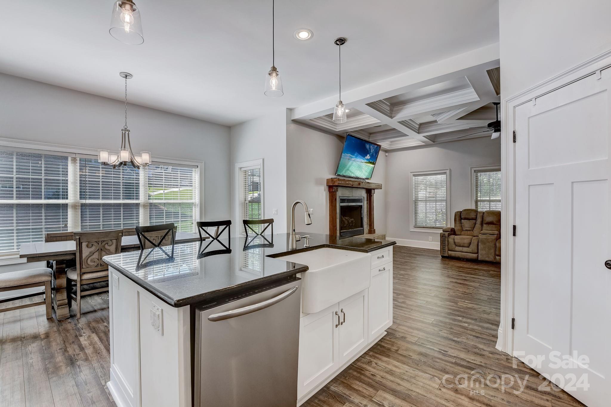 Palm Tree Cove - Residential