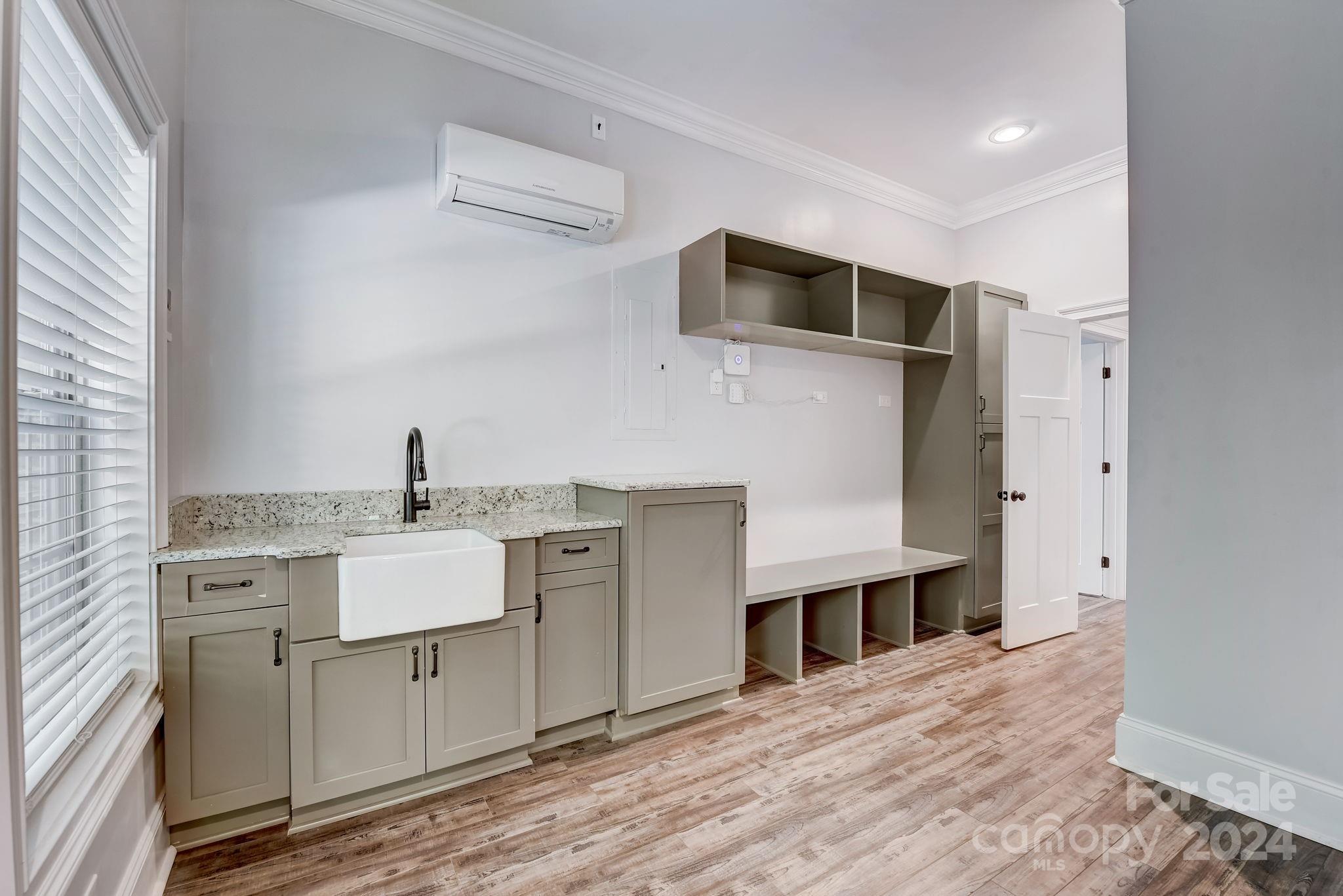 Palm Tree Cove - Residential