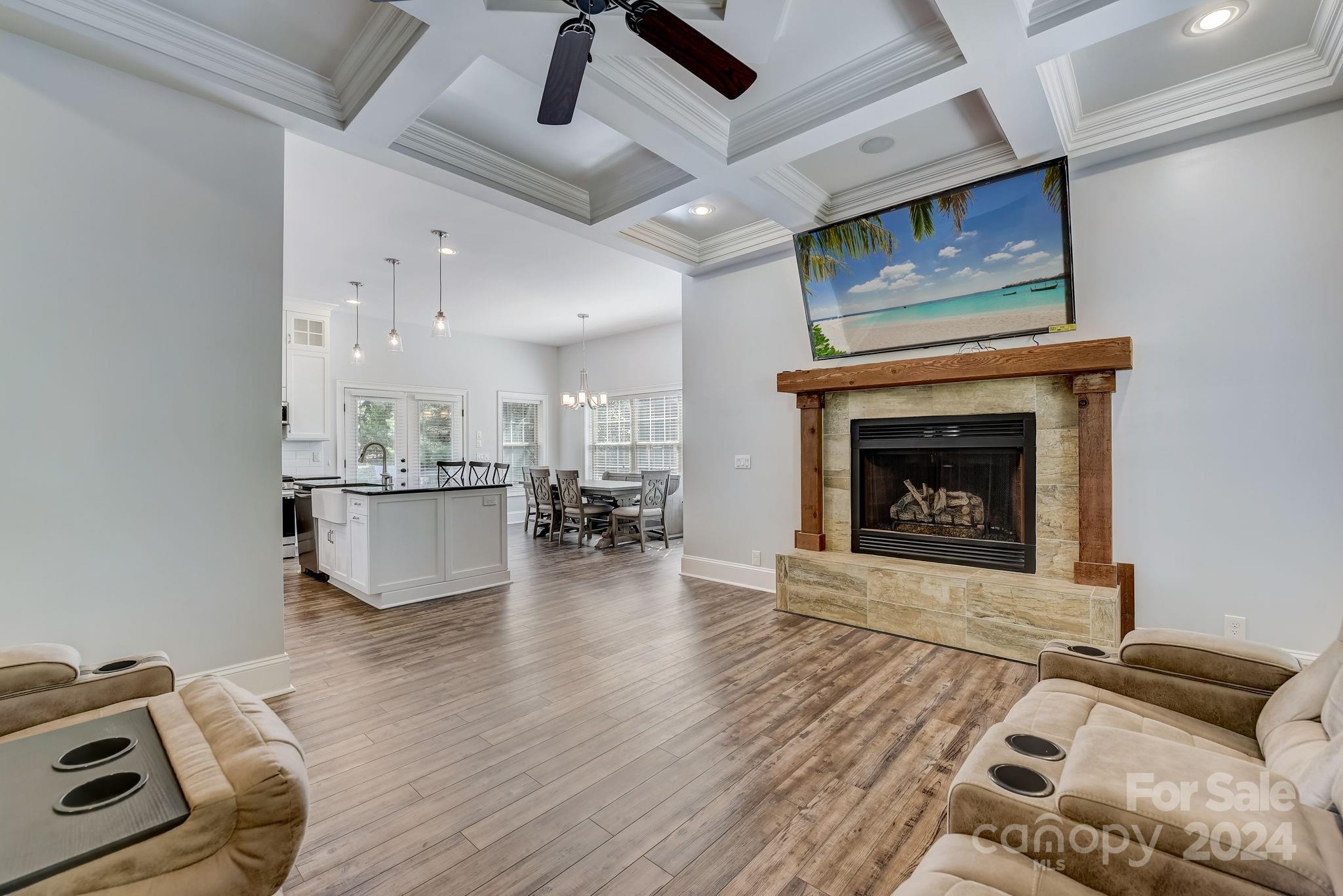 Palm Tree Cove - Residential