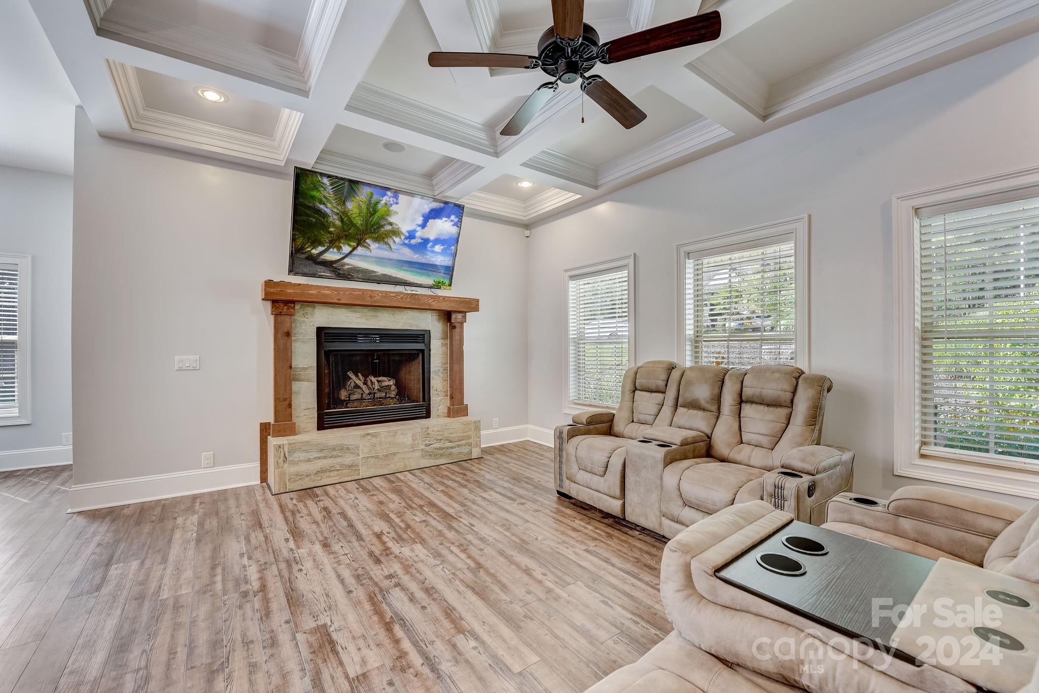 Palm Tree Cove - Residential