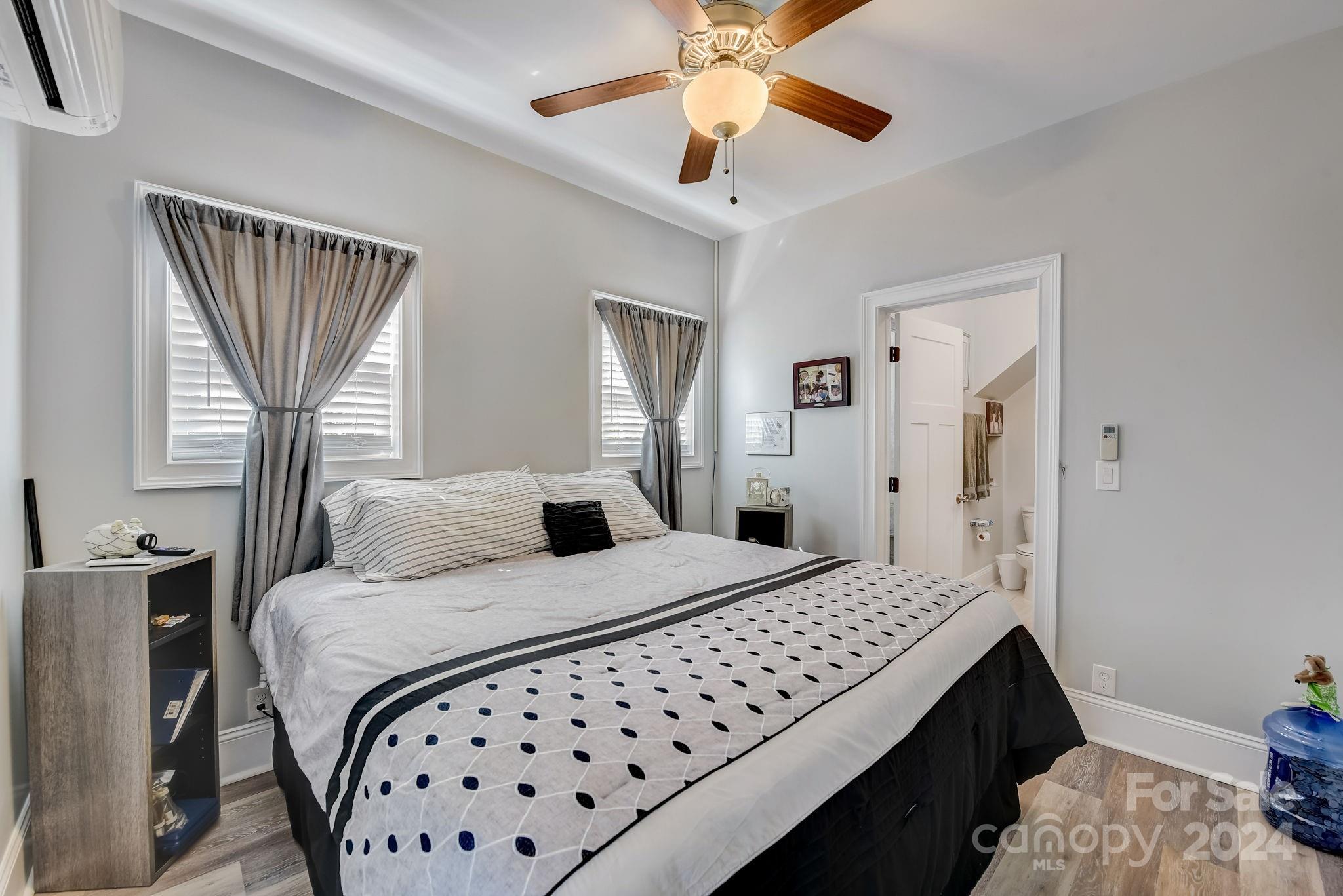 Palm Tree Cove - Residential