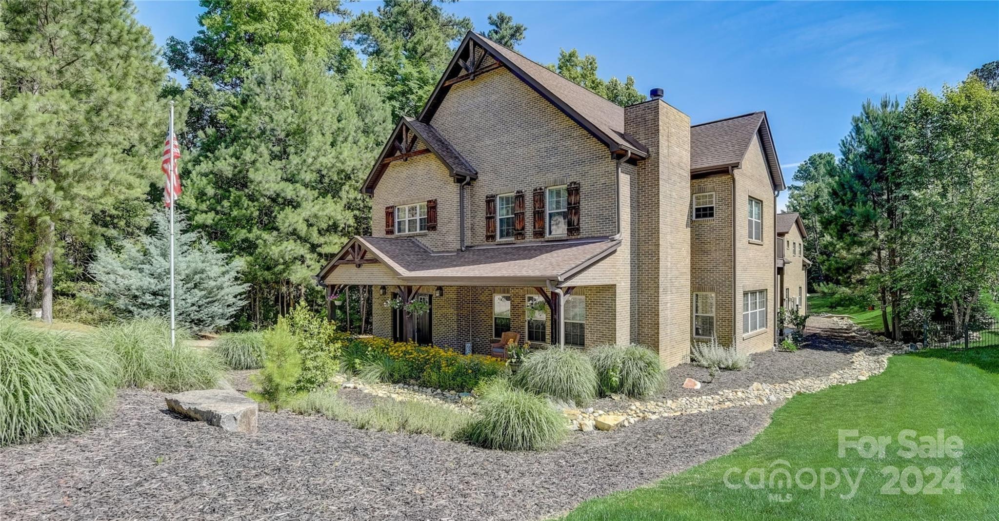 Palm Tree Cove - Residential