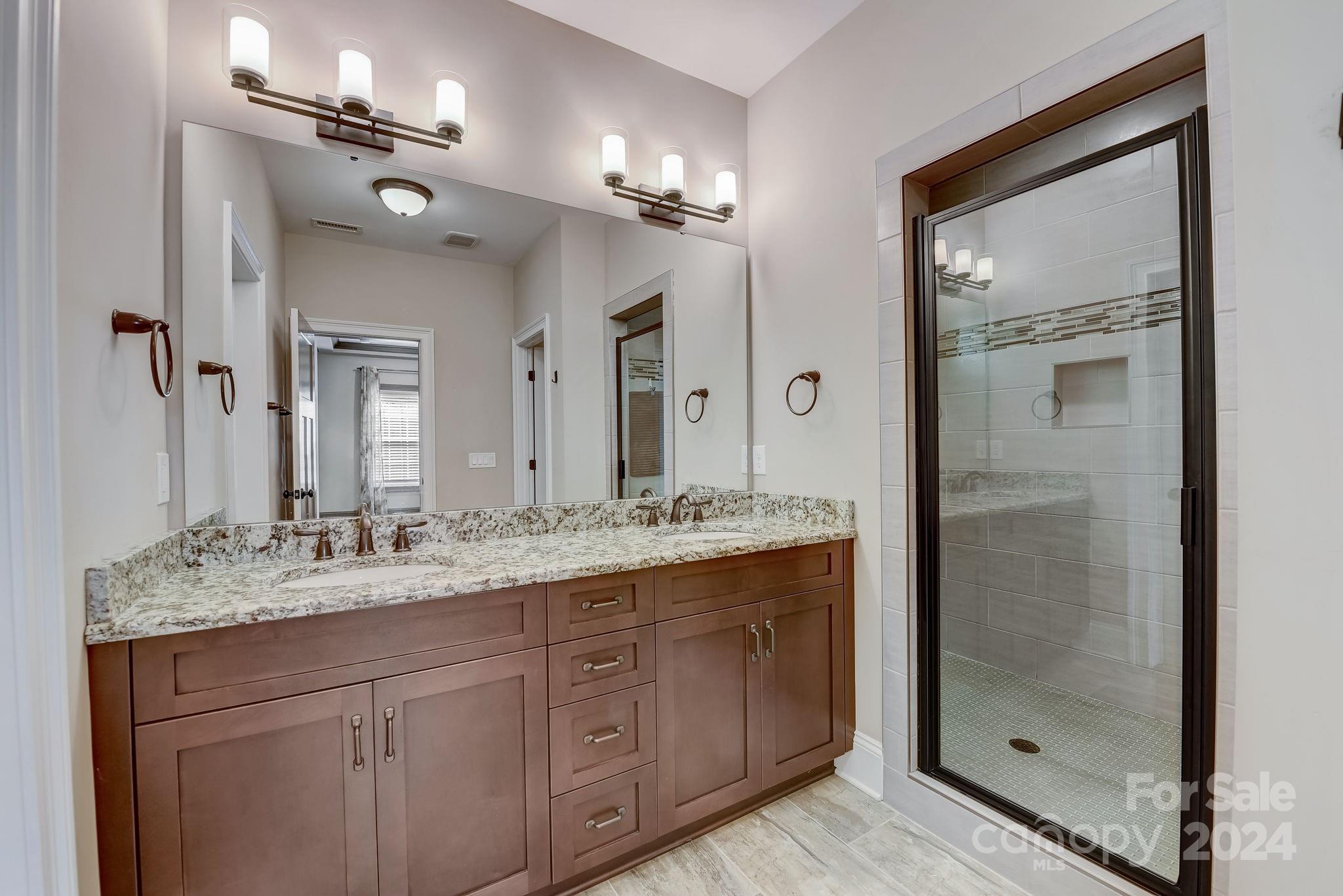 Palm Tree Cove - Residential