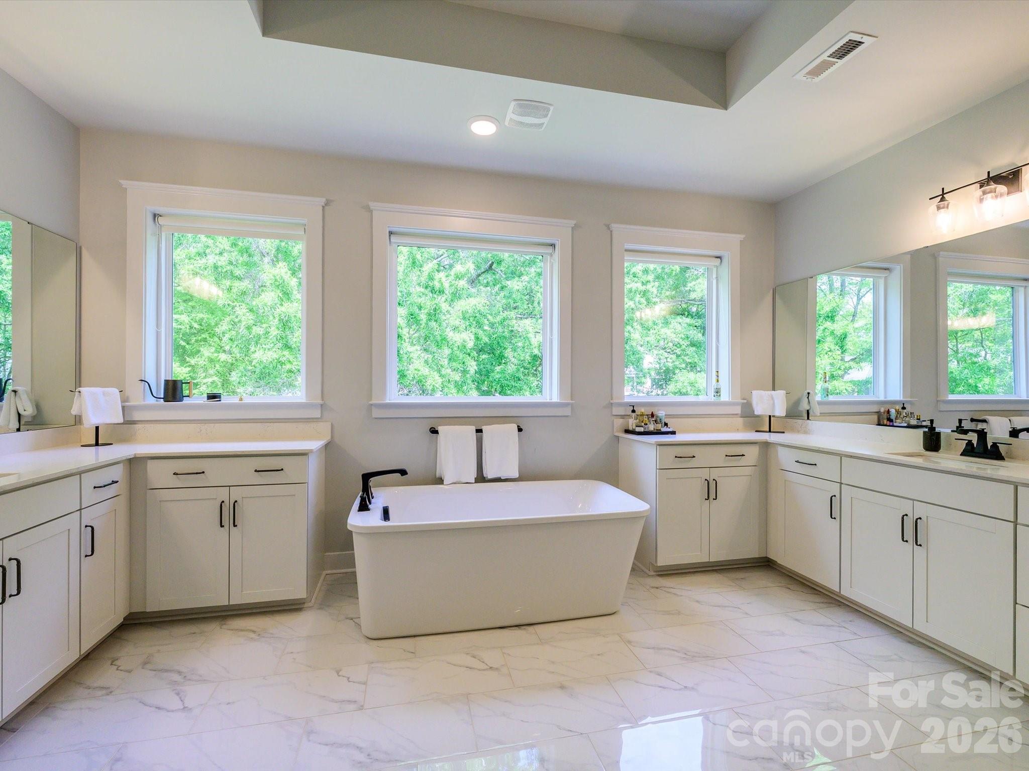 Villa Heights - Residential