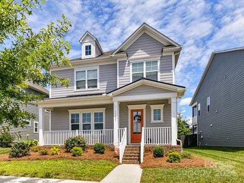 A home in Pineville