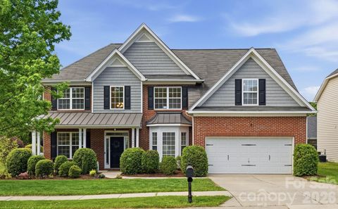 Photo of 15007 Taylor Ridge Lane, Charlotte, NC 28273 (MLS # 4370463)