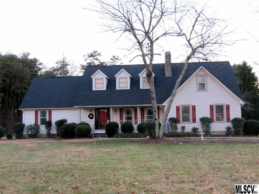 Lovely home on 6+ acres in North Lincoln.  2 story living room with rock fireplace and gas logs.  Hardwood floors.  Open kitchen with custom cabinets, bar seating and center island.  New appliances.  Huge master bedroom on the main level.  Beautiful staircase leading to 4 upstairs bedrooms and 2 full baths.  Large storage agea.  Sunroom overlooking inground pool.  Oversized 2-car garage.  Wired outbuilding/workshop.   Updated windows.  Nice curb appeal and just what you have been looking for.