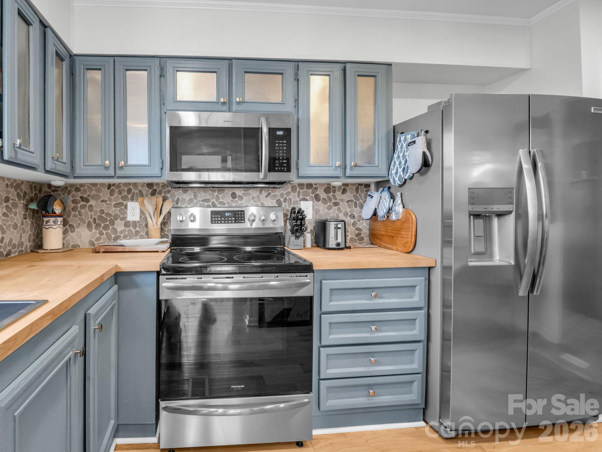 Rumbling Bald on Lake Lure - Residential