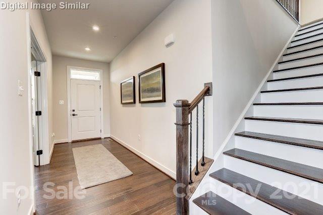 Holcomb Woods - Residential