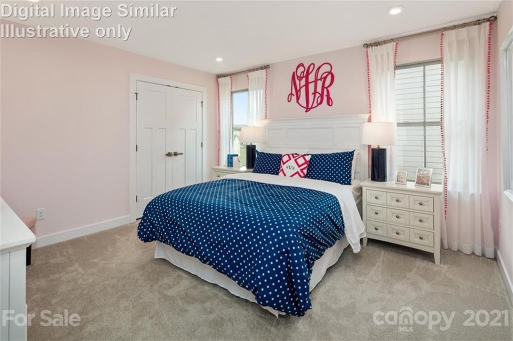 Holcomb Woods - Residential