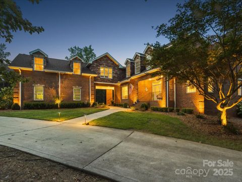 4050 Muirfield Drive Cherryville NC 28021