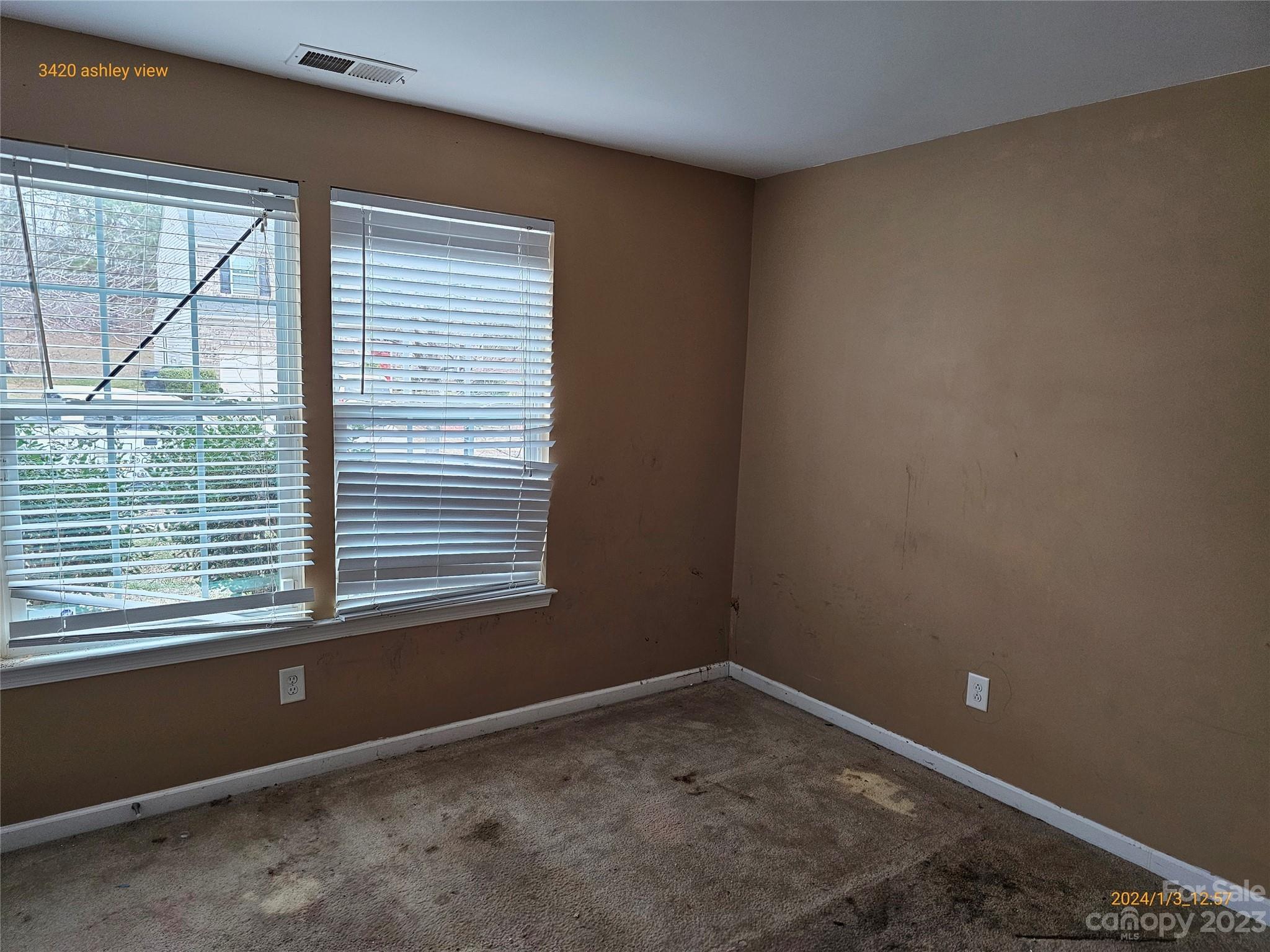 Old Stone Crossing - Residential