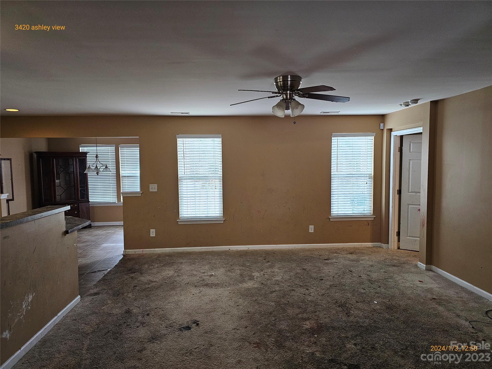 Old Stone Crossing - Residential