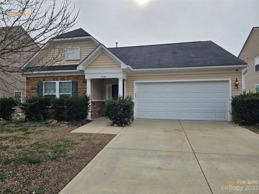 3 bedroom 2 bath ranch sold as is in Old Stone Crossing.  Price reflects need for repairs and up-fits.  Property is subject to a 10 day upset bid period and is sold with free and clear title.  Ask your REALTOR today for a private showing and more information on this sale.