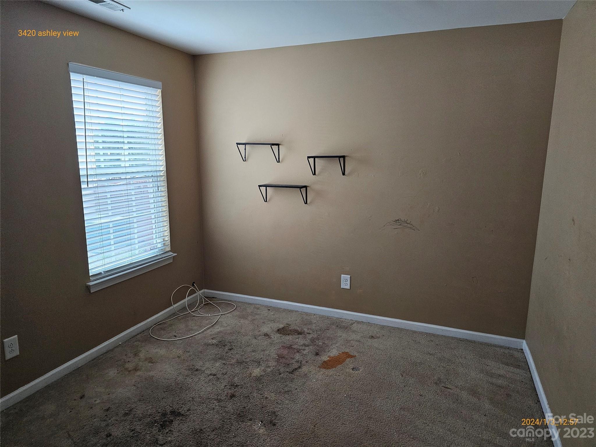 Old Stone Crossing - Residential