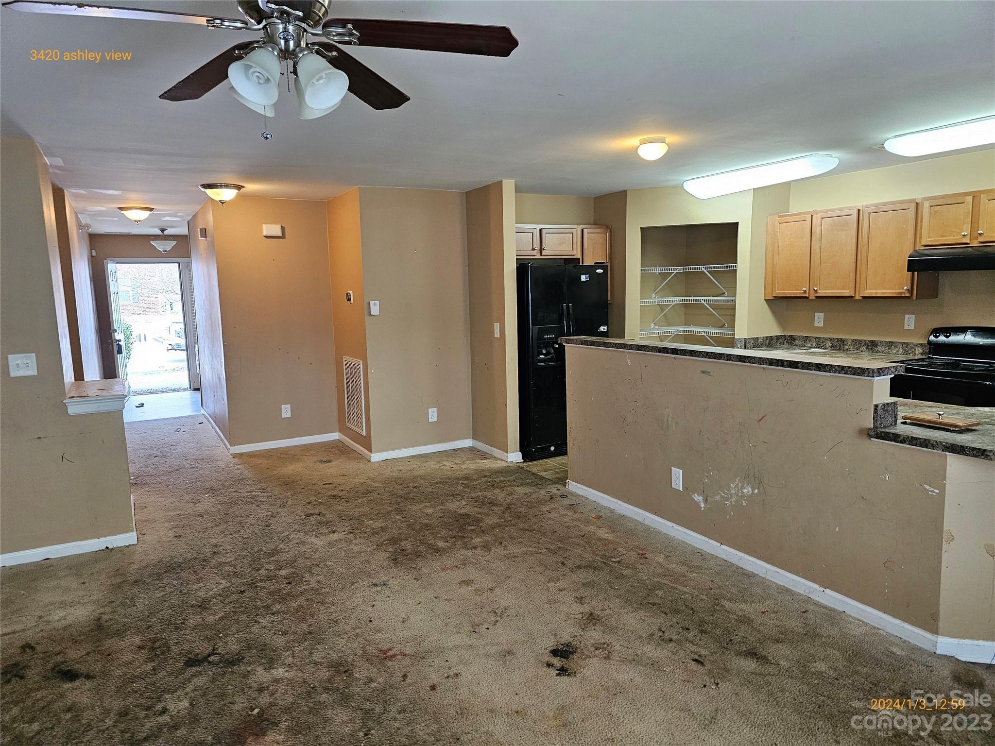 Old Stone Crossing - Residential