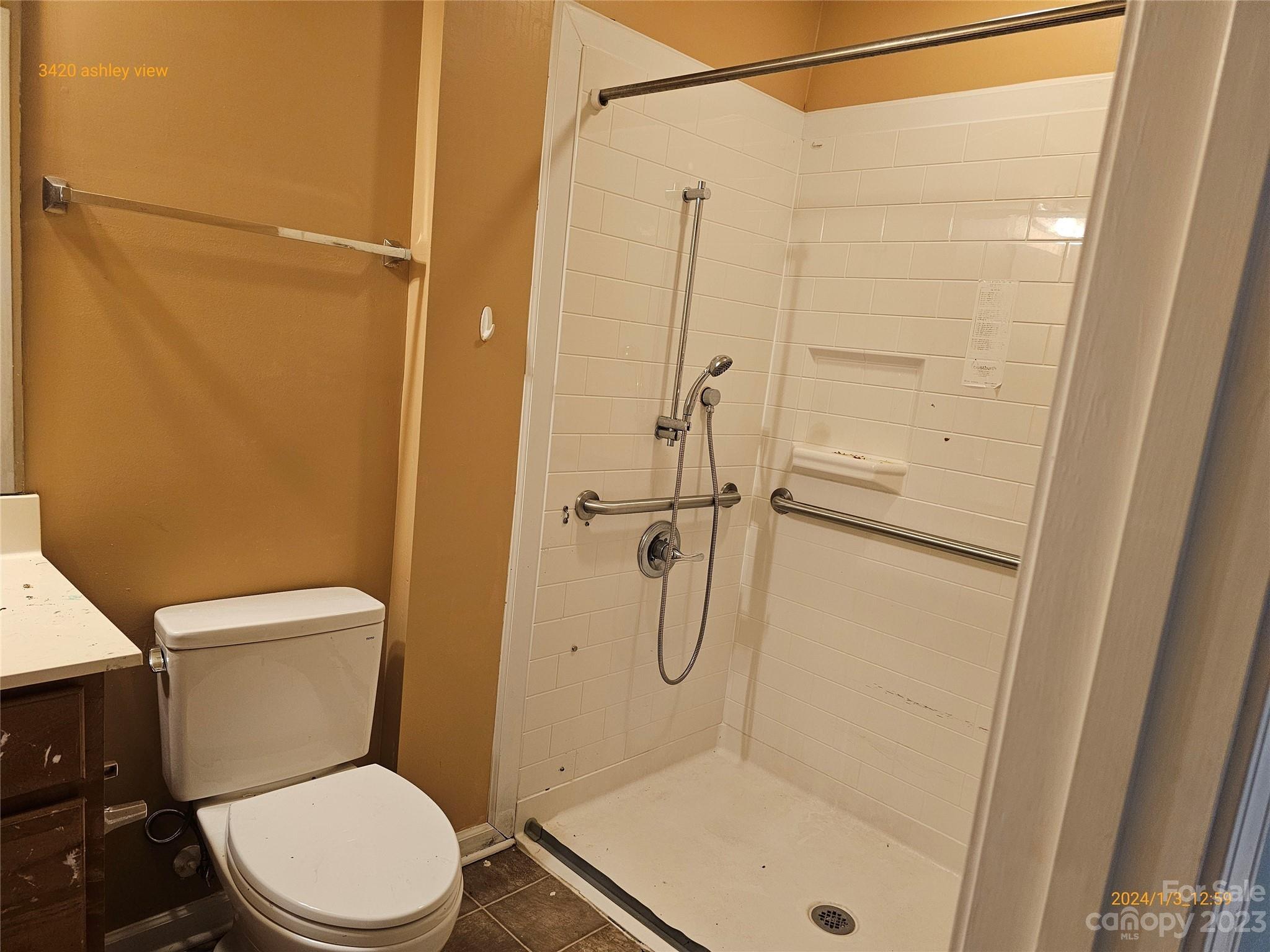 Old Stone Crossing - Residential