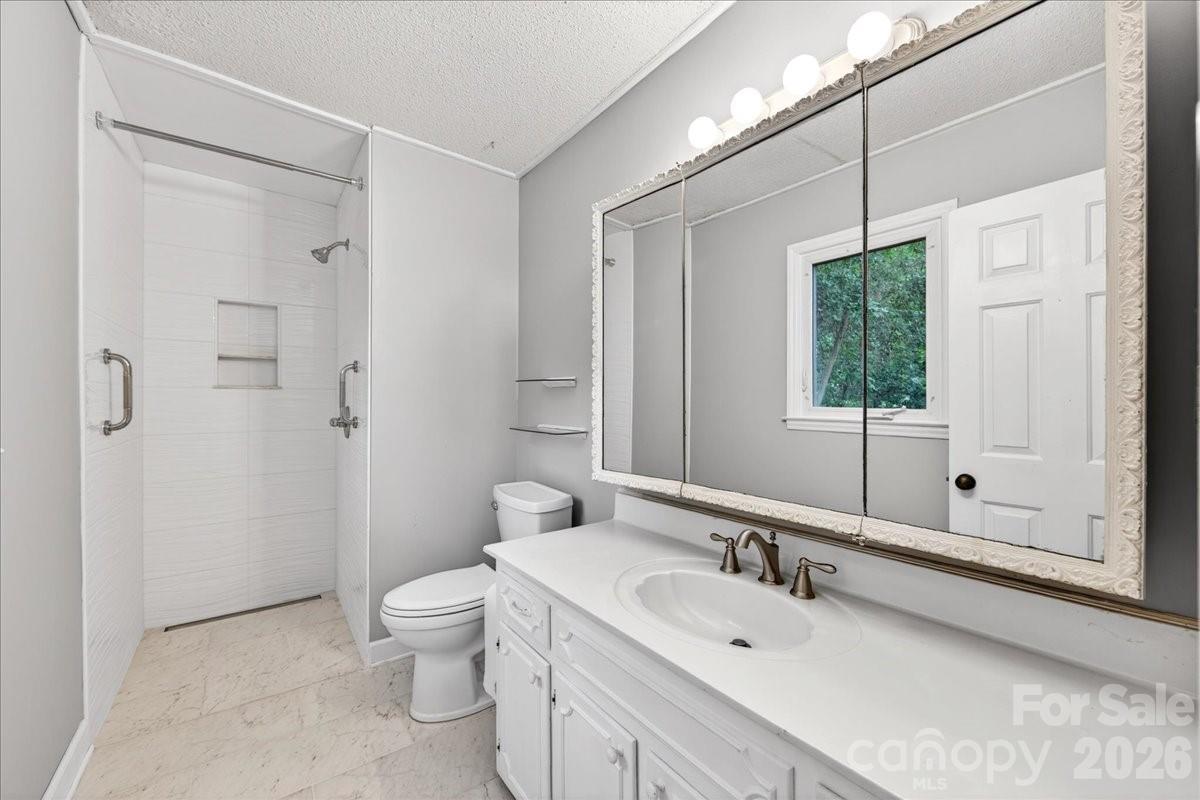 Quail Hollow Estates - Residential
