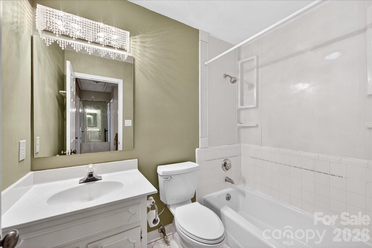 Quail Hollow Estates - Residential