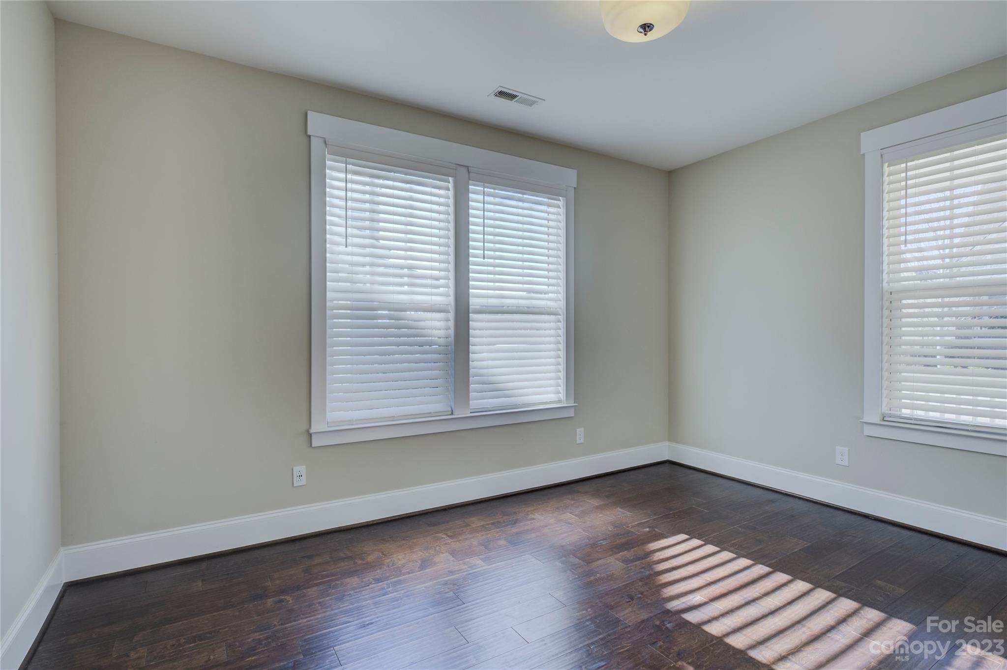 Riverwalk - Residential